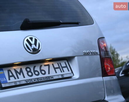 Сірий Фольксваген Туран, об'ємом двигуна 2 л та пробігом 190 тис. км за 9500 $, фото 12 на Automoto.ua