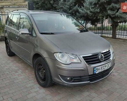 Сірий Фольксваген Туран, об'ємом двигуна 1.97 л та пробігом 214 тис. км за 6500 $, фото 6 на Automoto.ua