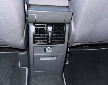 Сірий Фольксваген Туран, об'ємом двигуна 1.6 л та пробігом 212 тис. км за 8499 $, фото 59 на Automoto.ua