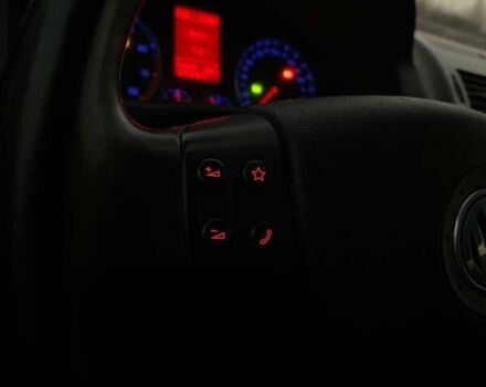 Сірий Фольксваген Туран, об'ємом двигуна 1.4 л та пробігом 174 тис. км за 6999 $, фото 17 на Automoto.ua