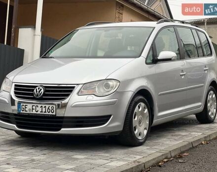 Серый Фольксваген Туран, объемом двигателя 1.6 л и пробегом 198 тыс. км за 8399 $, фото 14 на Automoto.ua