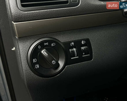 Сірий Фольксваген Туран, об'ємом двигуна 1.4 л та пробігом 197 тис. км за 7600 $, фото 21 на Automoto.ua