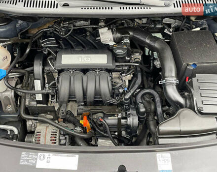 Серый Фольксваген Туран, объемом двигателя 1.6 л и пробегом 196 тыс. км за 8999 $, фото 155 на Automoto.ua