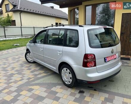 Сірий Фольксваген Туран, об'ємом двигуна 1.39 л та пробігом 204 тис. км за 7100 $, фото 5 на Automoto.ua