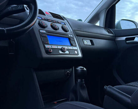 Сірий Фольксваген Туран, об'ємом двигуна 1.6 л та пробігом 212 тис. км за 8499 $, фото 36 на Automoto.ua