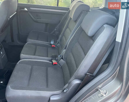 Сірий Фольксваген Туран, об'ємом двигуна 1.6 л та пробігом 230 тис. км за 11500 $, фото 9 на Automoto.ua