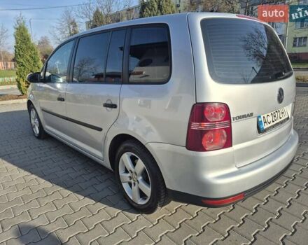 Серый Фольксваген Туран, объемом двигателя 1.9 л и пробегом 238 тыс. км за 9200 $, фото 3 на Automoto.ua