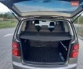 Сірий Фольксваген Туран, об'ємом двигуна 1.9 л та пробігом 143 тис. км за 8300 $, фото 9 на Automoto.ua