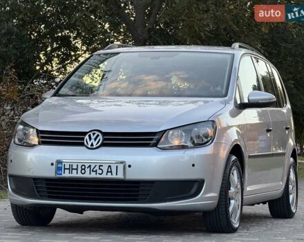 Серый Фольксваген Туран, объемом двигателя 1.4 л и пробегом 167 тыс. км за 9999 $, фото 4 на Automoto.ua