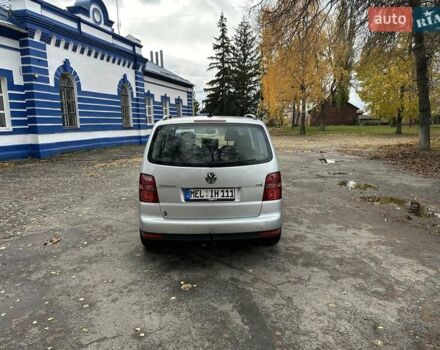 Сірий Фольксваген Туран, об'ємом двигуна 1.39 л та пробігом 216 тис. км за 8500 $, фото 11 на Automoto.ua