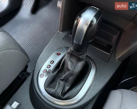 Серый Фольксваген Туран, объемом двигателя 1.4 л и пробегом 167 тыс. км за 9999 $, фото 77 на Automoto.ua