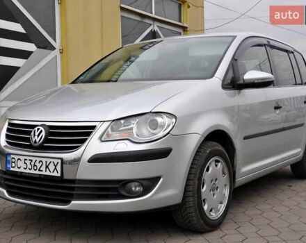 Сірий Фольксваген Туран, об'ємом двигуна 1.9 л та пробігом 172 тис. км за 6999 $, фото 2 на Automoto.ua
