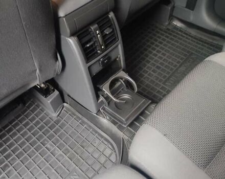 Сірий Фольксваген Туран, об'ємом двигуна 1.6 л та пробігом 247 тис. км за 9800 $, фото 9 на Automoto.ua