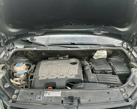 Серый Фольксваген Туран, объемом двигателя 1.6 л и пробегом 280 тыс. км за 10850 $, фото 9 на Automoto.ua