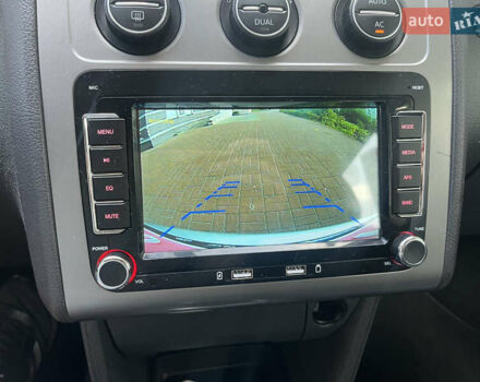 Серый Фольксваген Туран, объемом двигателя 1.4 л и пробегом 179 тыс. км за 8500 $, фото 29 на Automoto.ua