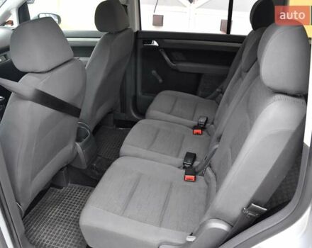 Сірий Фольксваген Туран, об'ємом двигуна 1.9 л та пробігом 172 тис. км за 6999 $, фото 18 на Automoto.ua