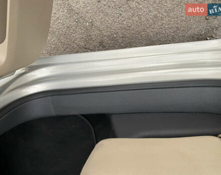 Серый Фольксваген Туран, объемом двигателя 1.39 л и пробегом 168 тыс. км за 9500 $, фото 44 на Automoto.ua