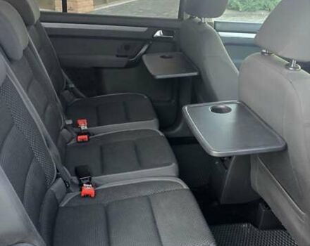 Серый Фольксваген Туран, объемом двигателя 1.6 л и пробегом 284 тыс. км за 9600 $, фото 19 на Automoto.ua