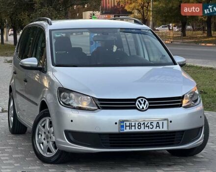 Серый Фольксваген Туран, объемом двигателя 1.4 л и пробегом 167 тыс. км за 9999 $, фото 107 на Automoto.ua