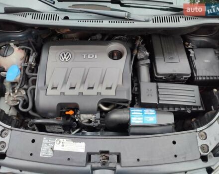 Сірий Фольксваген Туран, об'ємом двигуна 1.6 л та пробігом 247 тис. км за 9800 $, фото 10 на Automoto.ua
