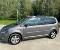Сірий Фольксваген Туран, об'ємом двигуна 2 л та пробігом 178 тис. км за 3150 $, фото 1 на Automoto.ua