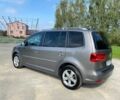 Сірий Фольксваген Туран, об'ємом двигуна 2 л та пробігом 178 тис. км за 3150 $, фото 2 на Automoto.ua