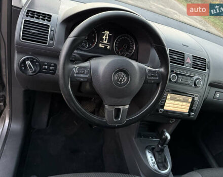 Серый Фольксваген Туран, объемом двигателя 1.4 л и пробегом 286 тыс. км за 8500 $, фото 11 на Automoto.ua