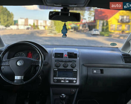 Сірий Фольксваген Туран, об'ємом двигуна 1.4 л та пробігом 242 тис. км за 6550 $, фото 16 на Automoto.ua
