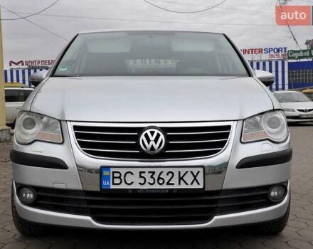 Сірий Фольксваген Туран, об'ємом двигуна 1.9 л та пробігом 172 тис. км за 6999 $, фото 4 на Automoto.ua