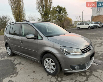 Серый Фольксваген Туран, объемом двигателя 1.4 л и пробегом 286 тыс. км за 8500 $, фото 7 на Automoto.ua