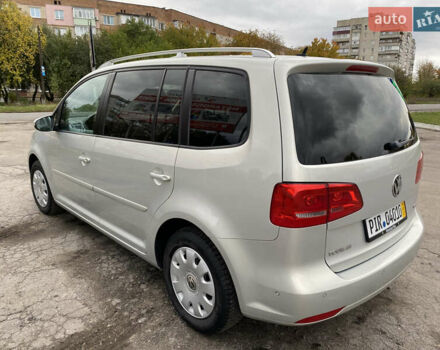 Серый Фольксваген Туран, объемом двигателя 1.39 л и пробегом 168 тыс. км за 9500 $, фото 9 на Automoto.ua