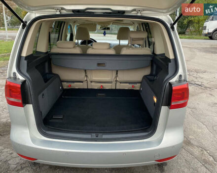 Серый Фольксваген Туран, объемом двигателя 1.39 л и пробегом 168 тыс. км за 9500 $, фото 17 на Automoto.ua