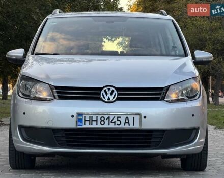 Серый Фольксваген Туран, объемом двигателя 1.4 л и пробегом 167 тыс. км за 9999 $, фото 2 на Automoto.ua