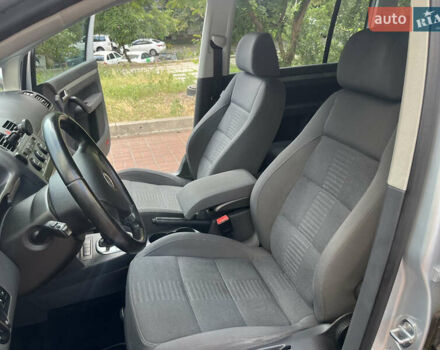 Серый Фольксваген Туран, объемом двигателя 1.4 л и пробегом 179 тыс. км за 8500 $, фото 23 на Automoto.ua