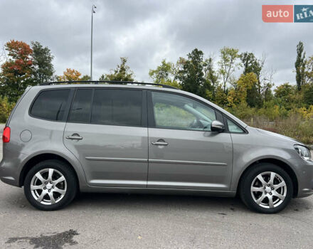 Серый Фольксваген Туран, объемом двигателя 1.4 л и пробегом 198 тыс. км за 8800 $, фото 13 на Automoto.ua