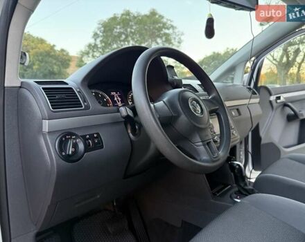 Серый Фольксваген Туран, объемом двигателя 1.4 л и пробегом 167 тыс. км за 9999 $, фото 40 на Automoto.ua