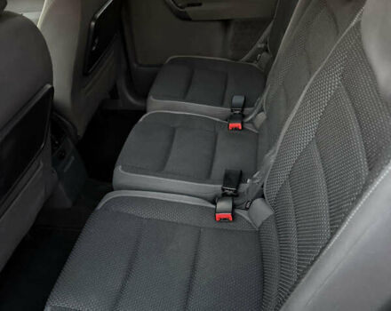 Серый Фольксваген Туран, объемом двигателя 1.4 л и пробегом 286 тыс. км за 8500 $, фото 15 на Automoto.ua