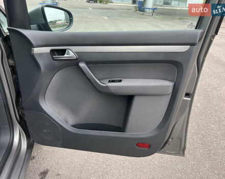 Серый Фольксваген Туран, объемом двигателя 1.4 л и пробегом 198 тыс. км за 8800 $, фото 29 на Automoto.ua