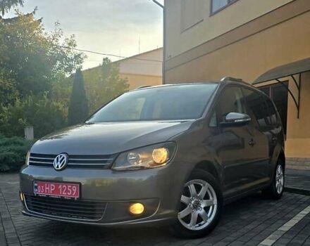 Серый Фольксваген Туран, объемом двигателя 1.6 л и пробегом 284 тыс. км за 9600 $, фото 5 на Automoto.ua