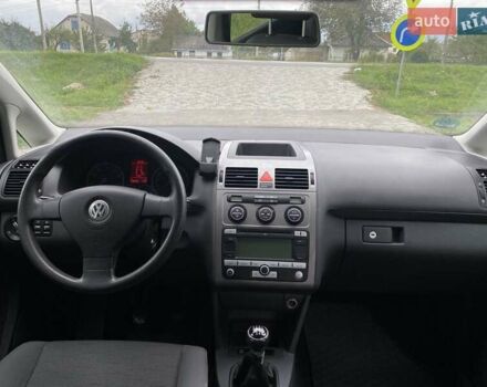 Сірий Фольксваген Туран, об'ємом двигуна 1.4 л та пробігом 175 тис. км за 6800 $, фото 6 на Automoto.ua