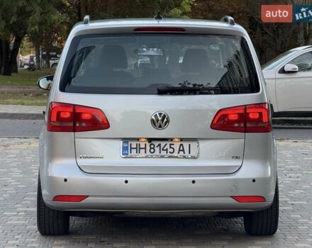 Серый Фольксваген Туран, объемом двигателя 1.4 л и пробегом 167 тыс. км за 9999 $, фото 10 на Automoto.ua