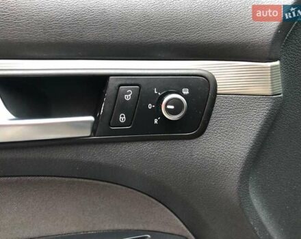 Сірий Фольксваген Туран, об'ємом двигуна 1.6 л та пробігом 265 тис. км за 9990 $, фото 16 на Automoto.ua