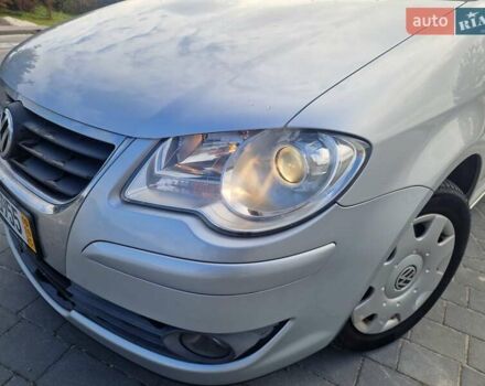 Серый Фольксваген Туран, объемом двигателя 1.4 л и пробегом 196 тыс. км за 6400 $, фото 3 на Automoto.ua