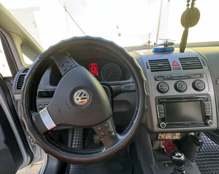 Сірий Фольксваген Туран, об'ємом двигуна 1.4 л та пробігом 238 тис. км за 7200 $, фото 6 на Automoto.ua