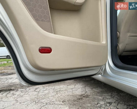 Серый Фольксваген Туран, объемом двигателя 1.39 л и пробегом 168 тыс. км за 9500 $, фото 51 на Automoto.ua