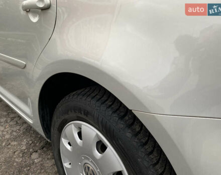 Серый Фольксваген Туран, объемом двигателя 1.39 л и пробегом 168 тыс. км за 9500 $, фото 11 на Automoto.ua