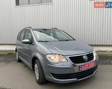 Серый Фольксваген Туран, объемом двигателя 1.4 л и пробегом 220 тыс. км за 7900 $, фото 16 на Automoto.ua