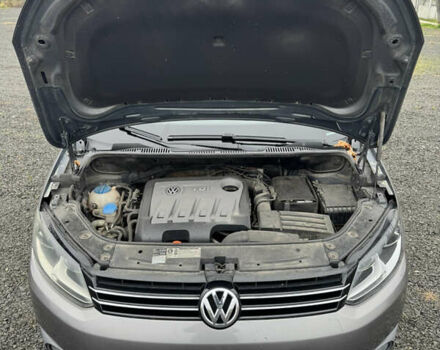 Серый Фольксваген Туран, объемом двигателя 1.6 л и пробегом 315 тыс. км за 9199 $, фото 14 на Automoto.ua