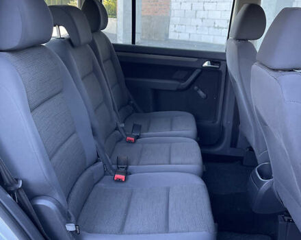 Сірий Фольксваген Туран, об'ємом двигуна 1.4 л та пробігом 173 тис. км за 7300 $, фото 14 на Automoto.ua