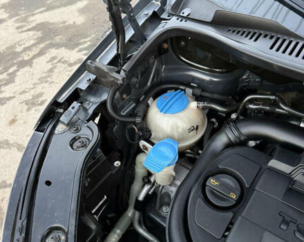 Серый Фольксваген Туран, объемом двигателя 1.4 л и пробегом 286 тыс. км за 8500 $, фото 25 на Automoto.ua